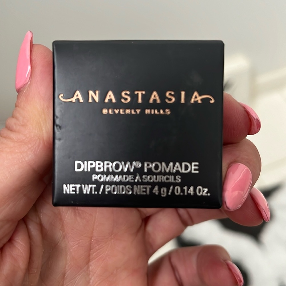 Anastasia DiBrow Pomade